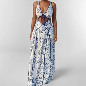 Weißes Maxikleid mit blauem Meeresprint, V-Ausschnitt, Taillenausschnitten und Bindeband