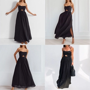 Robe Maxi Noire à Découpes pour Femmes Taille Haute Fente Latérale Bretelles Spaghetti Sans Manches Coupe Cintrée Polyester