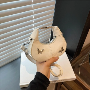Sac à Bandoulière Mini Croissant pour Femmes en Cuir PU Décoration Papillon Sac Besace Décontracté Chic Petit Sac Hobo Quotidien