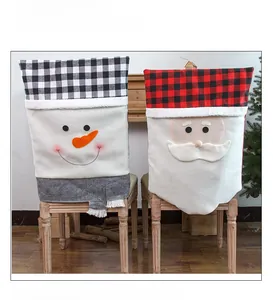 Détails des housses de chaise de Noël à carreaux rouge et blanc avec bonhomme de neige et Père Noël