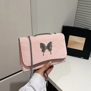 Sac Bandoulière En Cuir PU De Mode Avec Décor De Papillon En Métal Texture Plissée Chaîne Sac À Epaule Petit Sac Carré