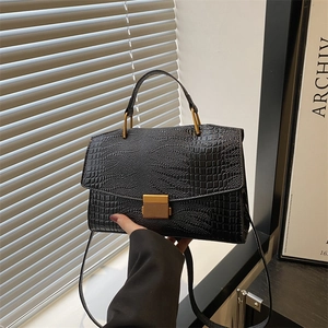 Vintage Crocodile Pattern Women Crossbody Bag Luxury Glossy Synthetic Leather Shell Handbag With Metal Lock Daily Fashion
