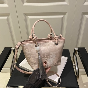 New Chinese Style Embroidery Bucket Bag Jacquard Fabric Tassel Handbag Elegant Shoulder Crossbody Bag For Women Daily Tote