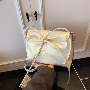2025 Spring New Bow Decoration Large Capacity Shoulder Bag Fashion PU Leather Crossbody Bag With Metallic Chain For Women