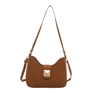 Sac à bandoulière minimaliste en cuir PU marron pour femme avec boucle en métal doré chic
