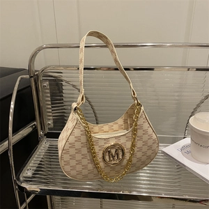 Women Hobo Shoulder Bag PU Leather M Letter Print Metal Chain Underarm Bag Daily Commuting Stylish Handbag