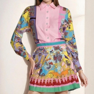 Women's two-piece set featuring a pink long-sleeved shirt and vintage baroque pleated skirt