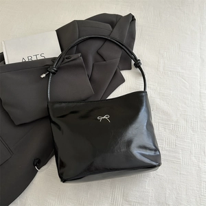 Women Glossy PU Leather Underarm Bag Trendy Bowknot Shoulder Bag Commuter Handbag With Plush Bear Pendant Fashion Bucket Bag