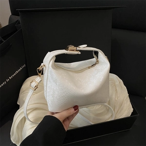 Women Fashion Snake Skin Pattern Shoulder Bag PU Leather Retro Crossbody Bag Trendy Handbag With Metal Buckle Adjustable Strap For Daily Office