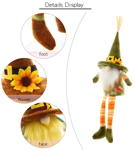 Dettagli dei piedi dello gnomo, ornamento di girasole e consistenza della barba