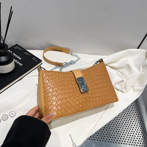 Caramel crocodile pattern underarm bag with silver chain strap and square buckle