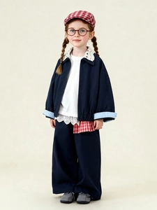 Donkerblauwe meisjesjas met kanten kraag en bijpassende broek met wijde pijpen casual set