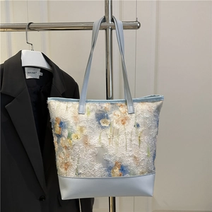 Sac fourre-tout d'été en dentelle à fleurs 3D et bandoulières en cuir bleu clair