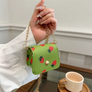 Women's Mini Strawberry Print PU Leather Crossbody Bag With Metal Chain Strap Cute Flap Small Purse For Girls Daily Matching