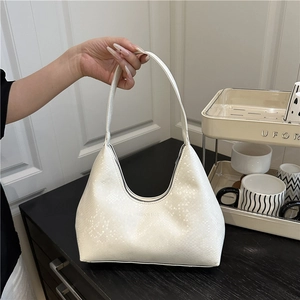 Women Snake Pattern Underarm Bag PU Leather Hobo Shoulder Bag Retro Fashion Dumpling Shape Handbag Daily Casual Chic Bag