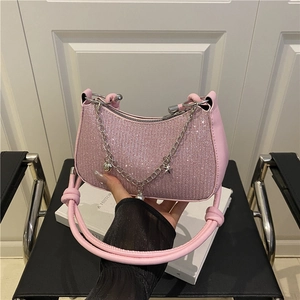 Sac sous le bras à strass et paillettes brillant pour femmes Sac en croissant élégant avec chaîne en métal et breloque en perle