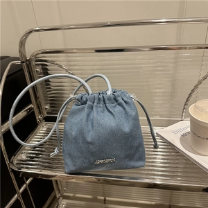 Sac Seau en Denim à Cordon de Serrage pour Femmes Mode Minimaliste Couleur Unie Petit Sac Bandoulière Sac Décontracté Quotidien
