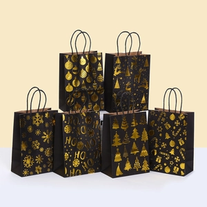 Christmas Black Kraft Paper Gift Bags Gold Foil Stamping Handbags Snowflake Reindeer Pattern Holiday Party Favor Candy Packaging Bags