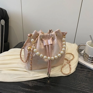 Pink jacquard bucket bag with pearl handle and ribbon detail for Chinese style