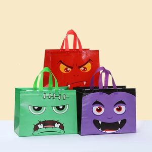 Halloween Geschenktüten aus Vliesstoff mit Teufel, Zombie und Vampir Motiven bedruckt
