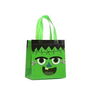 Halloween Frankenstein non-woven gift bag with green handles and cartoon print