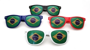Detail of Brazil flag party sunglasses set in four colors with mesh lens printing