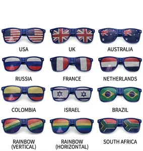 Rasteransicht von 12 Flaggen-Sonnenbrillen für Partys inklusive USA und UK Designs