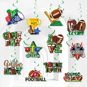 Décorations de fête de football américain avec tourbillons et pendentifs trophée
