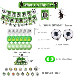 Décoration de fête d'anniversaire foot avec bannière, ballons et garnitures de gâteau en vert