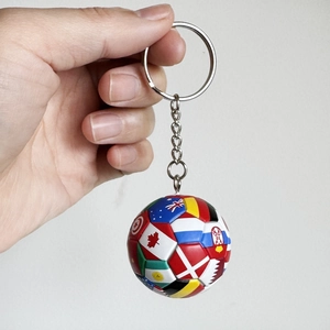 Handgehaltener Fußball-Schlüsselanhänger für 2026 mit Nationalflaggen aus Kunstleder-Design