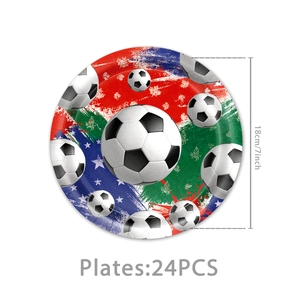 Dettaglio di piatti di carta a tema calcio da 18cm set da 24 pezzi per festa dei mondiali