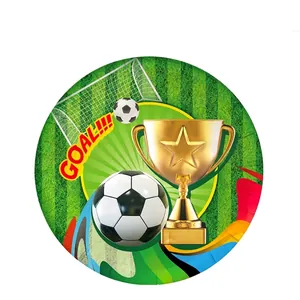 Detail von 10 Stück Fußball-Papptellern mit 23cm Durchmesser für Kindergeburtstage