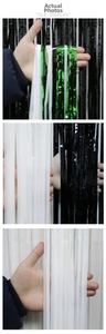 Détails de rideaux à franges noirs, blancs et verts pour décoration murale de fête