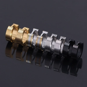 Minimalistische Edelstahl Gerippte Creolen Mit Rillenstruktur Industriestil Huggie Ohrringe Für Herren Damen Schmuck