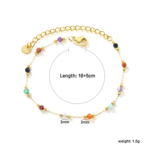 Vue détaillée du bracelet en perles plaqué or 18K avec pierres colorées et mesures