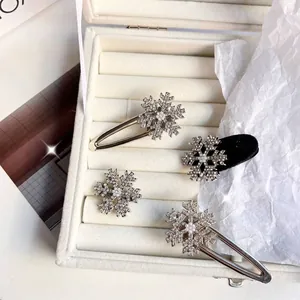 Élégant lot de 4 barrettes à cheveux flocon de neige argentées avec strass et perles