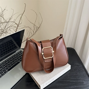 Borsa Sottobraccio Retro da Donna Semplice Borsa a Tracolla in Pelle PU Tinta Unita Fibbia Metallica Quadrata Moda Chic Trendy