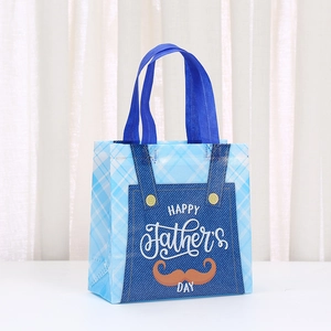 Father's Day gift bag with blue plaid and denim pocket design, made of non-woven fabric