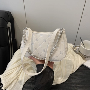 Elegant Women Quilted Underarm Bag Artificial Pearl Chain Shoulder Bag PU Leather Luxury Style Handbag For Daily Office Party Jewelry