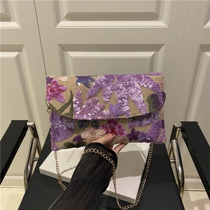 Fashionable sequins envelope crossbody bag with floral embroidery and gold chain strap