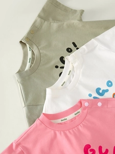 Toddler cotton short sleeve T-shirts with cartoon prints and shoulder snap buttons