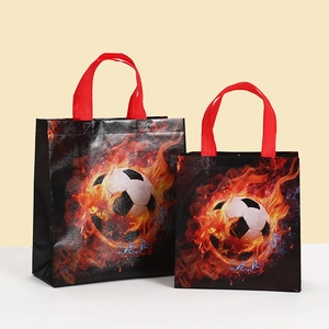 Bolsas de regalo de fútbol impermeables de tela no tejida con estampado de llamas