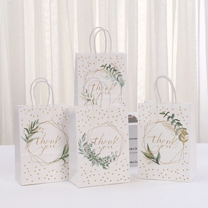 White Kraft Paper Gift Bag With Handle Thank You Gold Stamping Leaf Design Elegant Packaging For Wedding Party Shopping