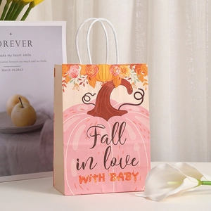 Sac cadeau rose motif citrouille d'automne avec design floral et poignées en corde souple