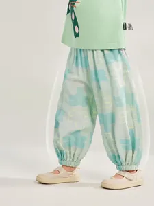 Kids breathable summer outfit with light green T-shirt and floral mosquito pants