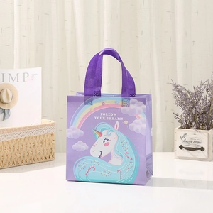 Waterproof non-woven purple gift bag with unicorn and rainbow for shopping and gifts