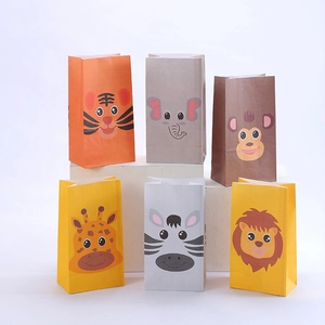 Lot de 6 sacs cadeaux en papier kraft avec motifs d'animaux de dessin animé de safari