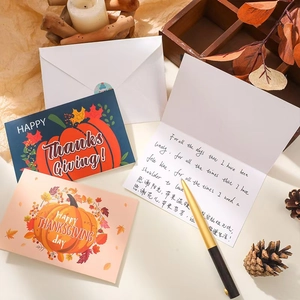 Σετ ευχετήριες κάρτες Thanksgiving με φθινοπωρινές κολοκύθες, φύλλα και ασορτί φακέλους