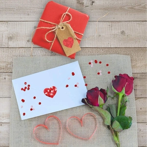 Valentine's Day gift stickers and romantic red gift box set with roses and envelope
