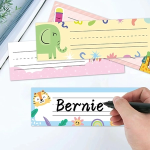 Plaques nominatives imperméables pour bureaux d'école avec animaux mignons pour enfants